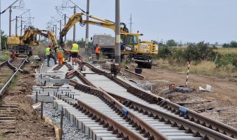 Három év múlva már 160 kilométer/órával roboghat a vonat Arad és Temesvár között