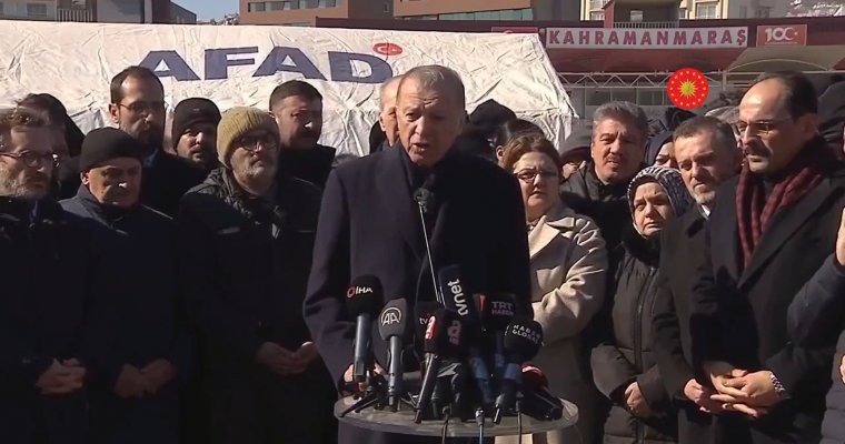 Csak Törökországban több mint 8500 halottja van a földrengésnek, újabb segélyszállítmányok indulnak Romániából