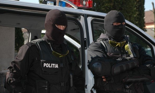 Házkutatást tartottak Georgescu kampányfőnökénél
