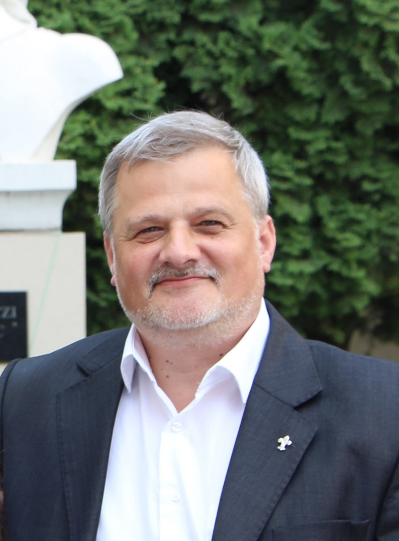 Popovics Pál, a Munkácsi II. Rákóczi Ferenc Középiskola informatikatanára, a Kárpátaljai Magyar Cserkészszövetség elnöke 