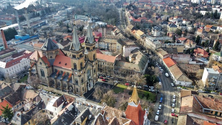 Délvidéki bozóttüzek miatt sűrű füst borítja Temesvárt, az embereket arra kérik, inkább maradjanak otthon