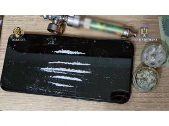 „Kristálytiszta” ügy: Maros megyei drogos bűnbandára csapott le a rendőrség