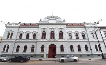 Fellebbezett a Bihar megyei önkormányzat a római katolikus egyháznak visszaszolgáltatott nagyváradi ingatlan ügyében