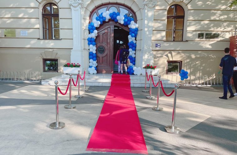 További rosszullétek, átfogó vizsgálat zajlik a temesvári iskolai megbetegedés ügyében