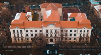 Megvan, mi okozhatta a tömeges fertőzést a temesvári iskolában, 14 diákot még kórházban ápolnak