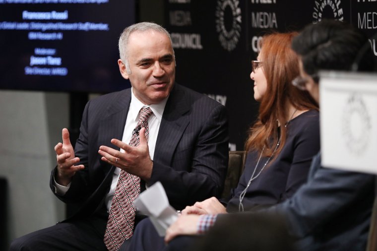 Garri Kaszparov a díszmeghívottja a száz évvel ezelőtt végzettekre emlékező temesvári eseménysorozatnak
