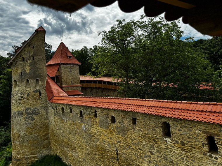Hosszas elzárás után „felszabadíthatják” a turisták a szászkézdi parasztvárat