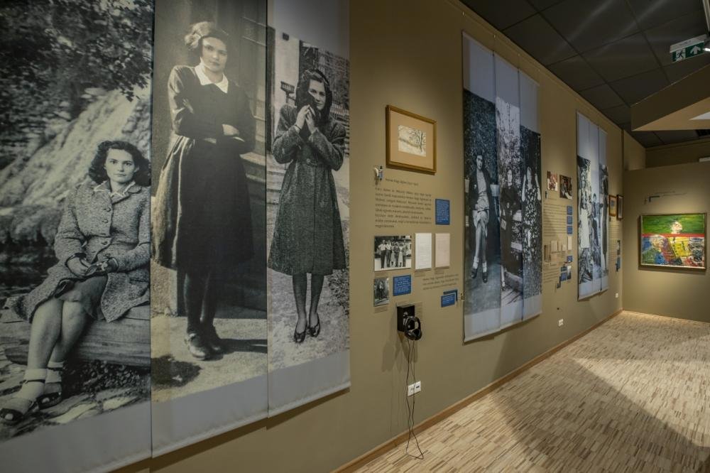 Polcz Alaine (1922–2007) születésének századik évfordulója alkalmából rendezte meg a kiállítást a Petőfi Irodalmi Múzeum •  Fotó: Petőfi Irodalmi Múzeum
