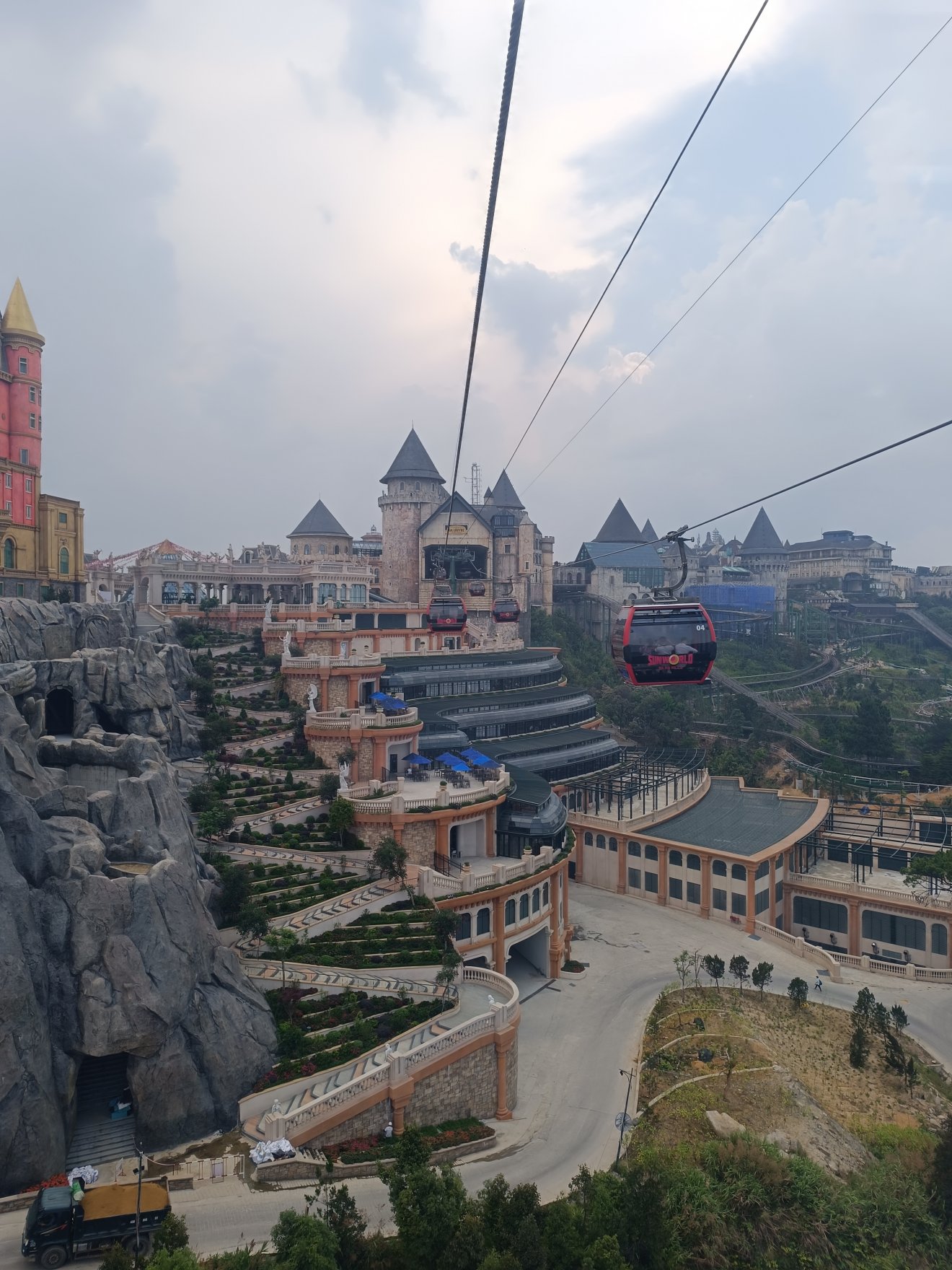 Modern turistaparadicsom •  Fotó: Tóth Gödri Iringó