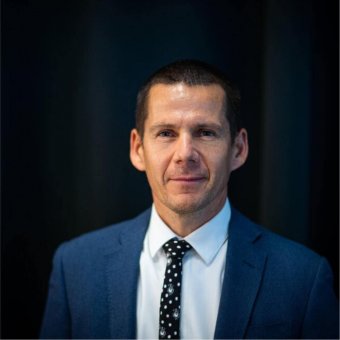 Szlovákia volt, magyar nemzetiségű rendőrfőkapitánya: hibáztak Fico testőrei