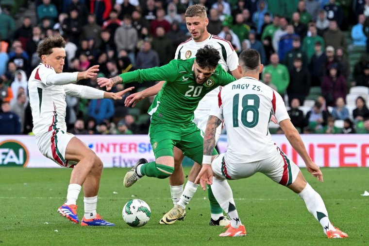 Vége a magyar futballválogatott veretlenségi sorozatának, a román szurkolók Trianont éltették Bukarestben