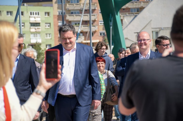 Torzszülött, de legalább foghíjas román összefogás a magyar jelölt ellen: erdélyi-partiumi választási körkép