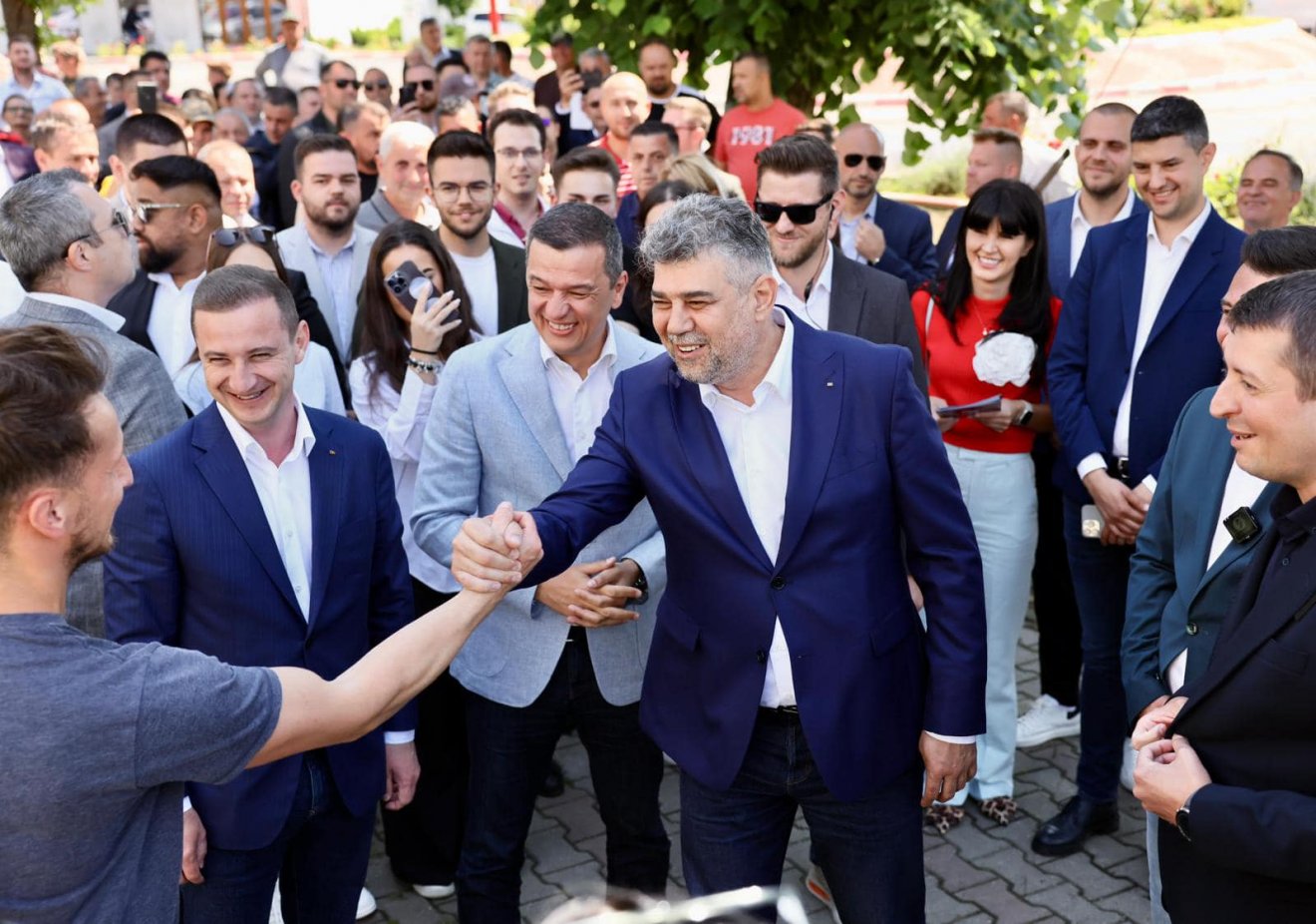 A Temes megyébe látogató Marcel Ciolacu biztonságban érzi országát •  Fotó: Facebook/Marcel Ciolacu