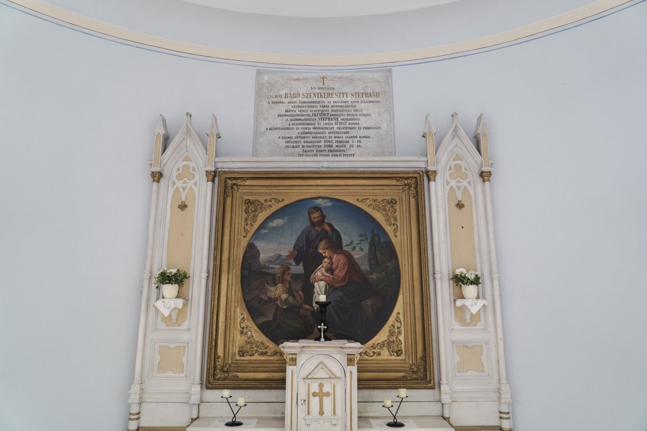 Oltárképeket festő, másoló tehetséges nőként oltáregyletet is alapított báró Szentkereszty Stefánia •  Fotó: Török Etele/Tamás Sándor Facebook-oldala