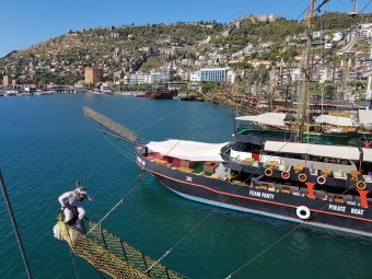 Örülnek a törökök, számításaik szerint ötven százalékkal nőhet az Antalyába érkező romániai turisták száma