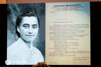 Boldoggá avatják az 1945-ben vértanúhalált halt magyar munkáslányt, Bódi Mária Magdolnát