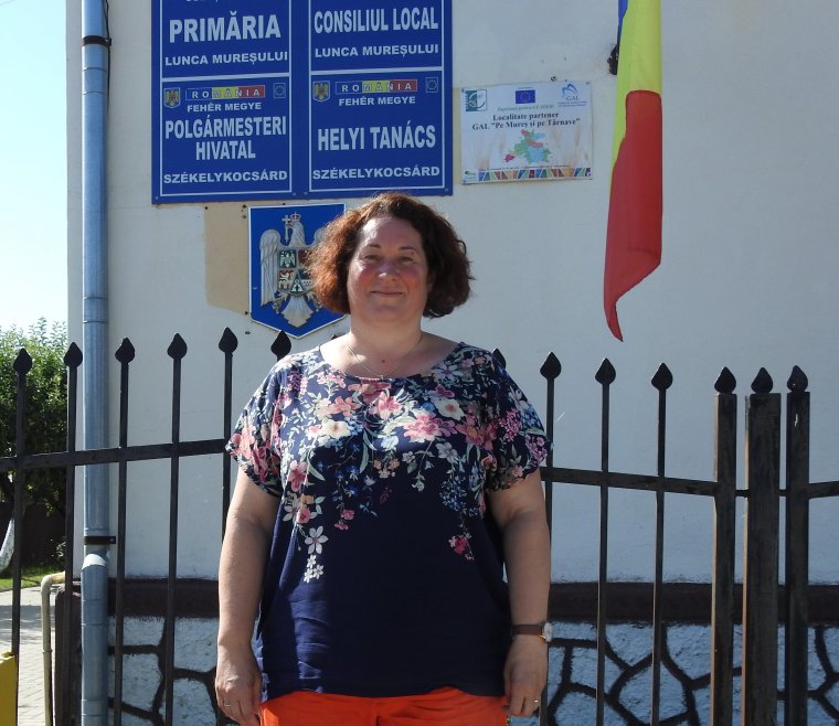 A felkorbácsolt indulatok ellenére a románok és a cigányok is bíznak a székelykocsárdi magyar polgármesterben