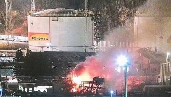 Az ukránok az orosz olajraktárakat, az oroszok az ukrán energetikai rendszert támadták