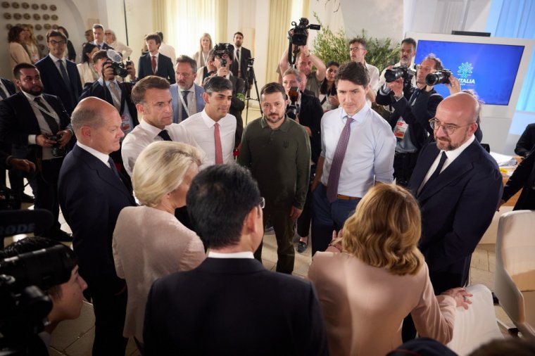 Hitler és a nácik jutottak Zelenszkij eszébe Putyin békejavaslata nyomán