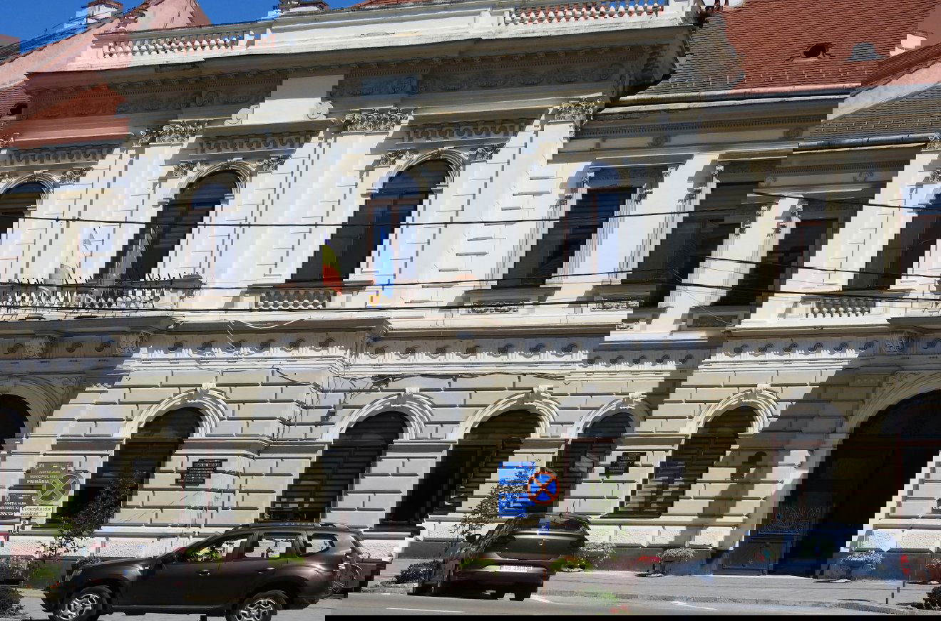 Vezetőcsere  történik Nagyenyed polgármesteri hivatalában, de a magyar alpolgármester remélhetőleg tisztségében marad •  Fotó: Makkay József