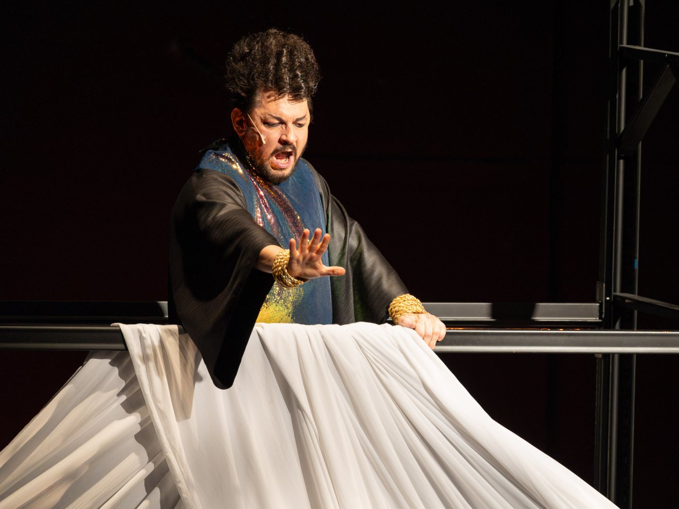 Heródes király szerepében Laczkó Vass Róbert színművész •  Fotó: Bardon Tony/Kolozsvári Magyar Opera