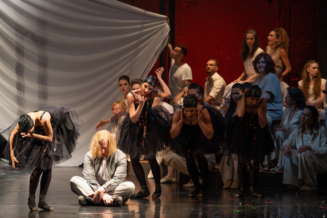 •  Fotó: Bardon Tony/Kolozsvári Magyar Opera