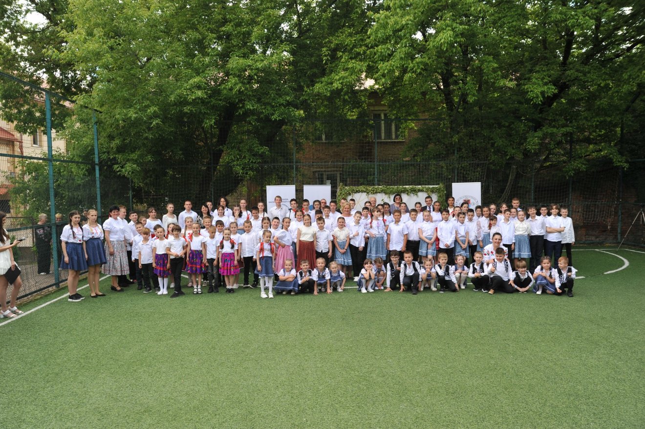 A nagyszőlősi magyar népművészeti iskola ünnepsége •  Fotó: Tulipán Tanoda Magyar Népművészeti Iskola