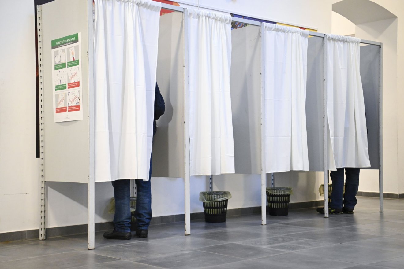 •  Fotó: MTI/Koszticsák Szilárd