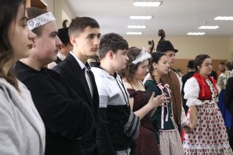 „Kárpátalján fárad a társadalom, de próbálunk túlélni” – Orosz Ildikó beregszászi egyetemvezető a magyarság helyzetéről