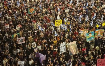 Tízezrek követeltek túszalkut és kormányváltást Izraelben