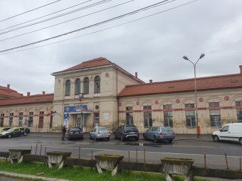 Felújításra szoruló erdélyi, partiumi vasútállomások korszerűsítését tervezik