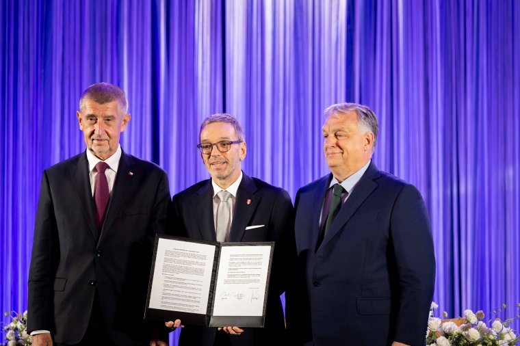 Orbán Viktor Bécsben az új európai politikai frakció létrejöttéről