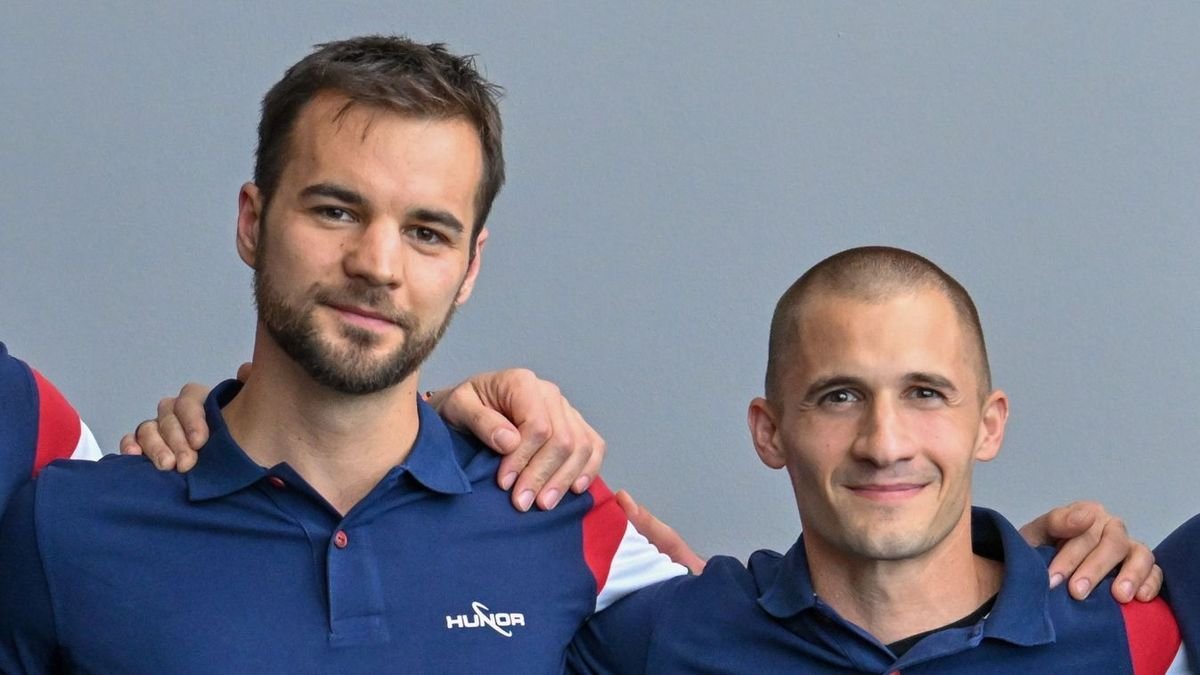A két magyar űrhajósjelölt, Kapu Tibor és Cserényi Gyula, képzésüket az Egyesült Államokban folytatják •  Fotó: MTI/Illyés Tibor