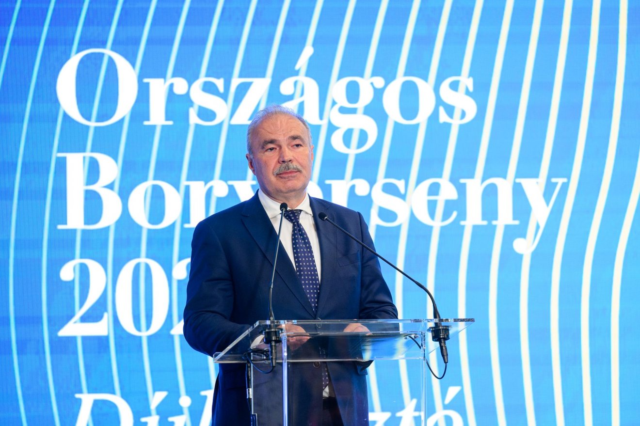 A 2024-es OBV fővédnöke Dr. Nagy István agrárminiszter •  Fotó: Facebook/Hegyközségek Nemzeti Tanácsa