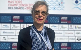 Nehéz megpróbáltatások árán is aranyérmekkel tért haza a szenior úszó-Eb-ről a kolozsvári Maier-Orosz Judit