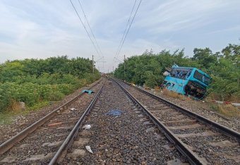 Autóbusszal ütközött a Prága–Budapest-vonat, többen meghaltak Szlovákiában