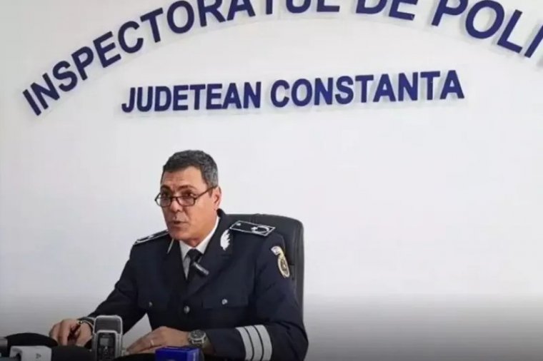 Pakisztáni konzullá „léptették elő” a tengerparti gázolás miatt lemondott rendőrparancsnokot, az ellenzék a visszahívását kéri