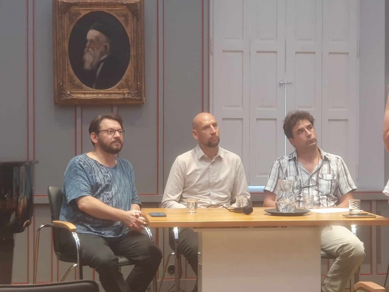 Milyen tulajdonságai kellene legyenek ma Jézus Krisztusnak a szupersztársághoz? Kolozsvári rockopera titkait tárták fel alkotói