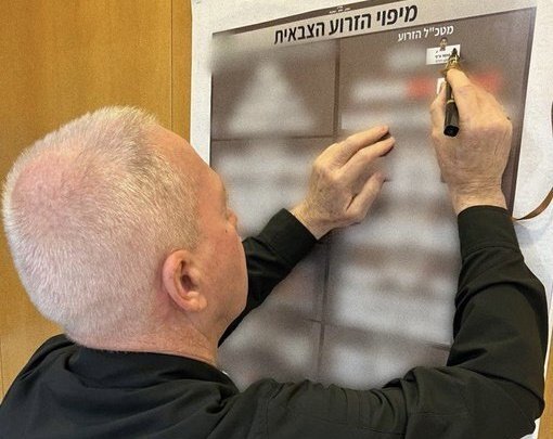 Kipipálva. Joáv Galant izraeli védelmi miniszter rögzíti, hogy Mohammed Deifet is sikerült kiiktatni •  Fotó: X/Joáv Galant