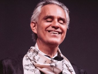FRISSÍTVE – Igazi zenei nagyágyú Nagyváradon: 24 óra alatt elkeltek a jegyek Andrea Bocelli koncertjére