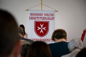 Időseknek, betegeknek segítenek ügyintézéssel, lelki támogatással a Máltai Szeretetszolgálat szatmári önkéntesei