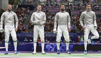 Pontosabban vágott az ázsiaiak kardja, ezüstérmesek Szilágyi Áronék az ötkarikás játékokon