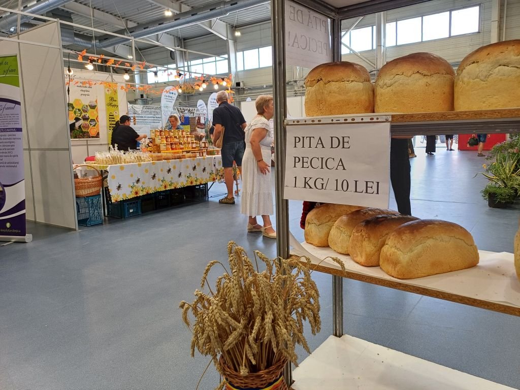Az egyik pavilonban csak helyi termékek kaptak helyet •  Fotó: Pataky Lehel Zsolt