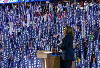 „Új és előrevivő utat” ajánlott Kamala Harris elnökké választása esetére