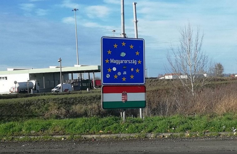 Először értek illegális határátlépésen migránsokat Nagylak közelében Románia schengeni csatlakozása óta