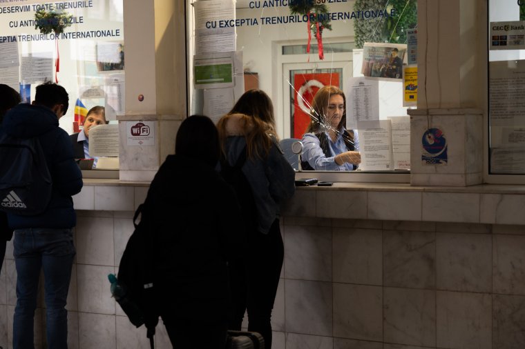 Új vonatjegyvásárlási szabályok vonatkoznak a „megvágott” egyetemistákra