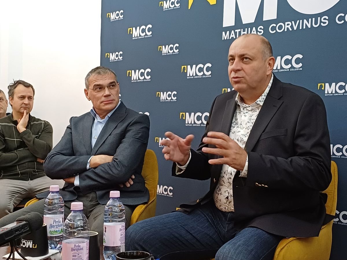 Mészár Sándor és Diószegi László osztották meg tapasztalataikat •  Fotó: Pataky Lehel Zsolt