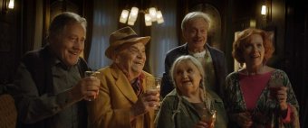 Agatha Christie-típusú magyar vígjátékot hoz a Mikulás az erdélyi mozikba