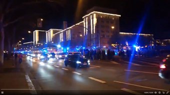 Belehajtott egy autó a tömegbe a karácsonyi vásáron Magdeburgban