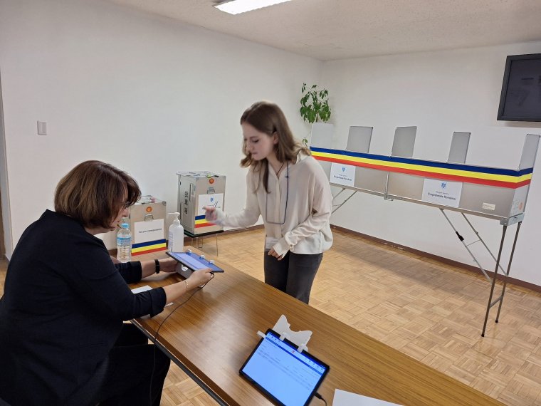 Már 150 ezren adták le a szavazatukat szombaton külföldön